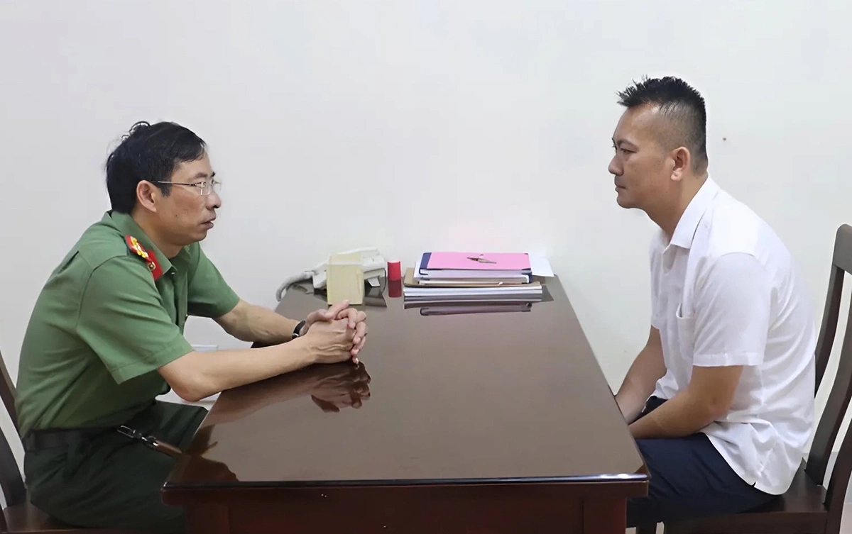 Huấn luyện viên chiếm đoạt tiền chế độ của vận động viên